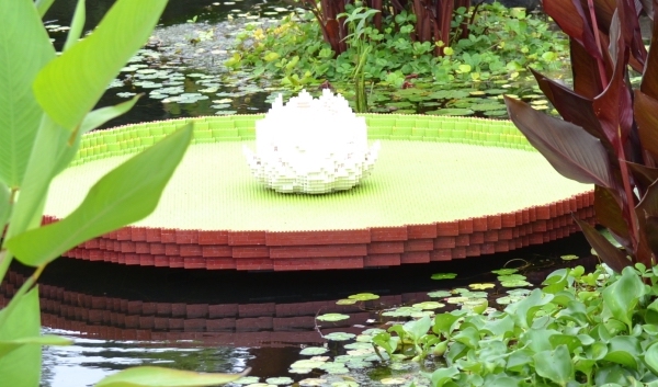lily-pad-lego